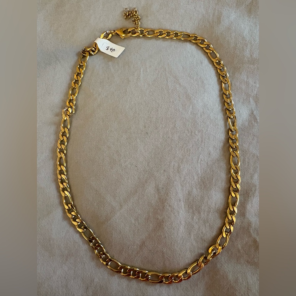 Gold tone Chain Necklace-Laval Quebec designer